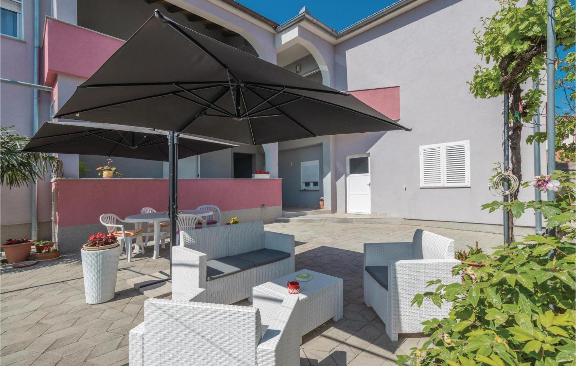 Nice Apartment In Zadar With Kitchen المظهر الخارجي الصورة